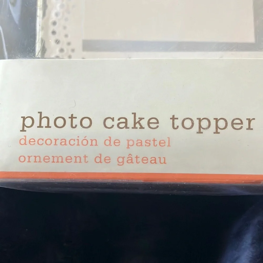Martha Stewart Celebrate Cake Topper‎